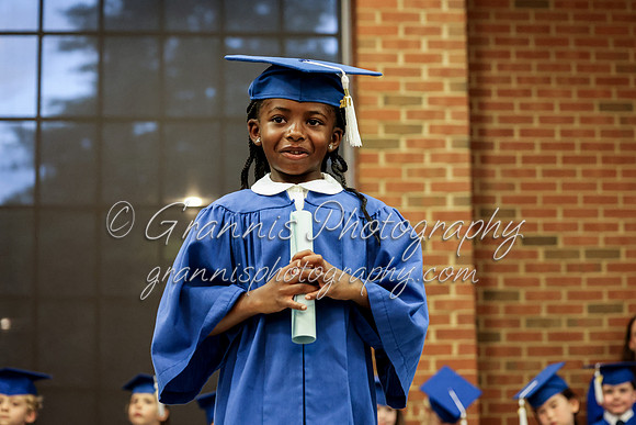 MCGRADUATION24-699