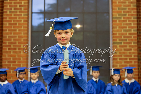 MCGRADUATION24-533