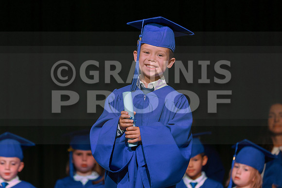 MCGRADUATION25-577