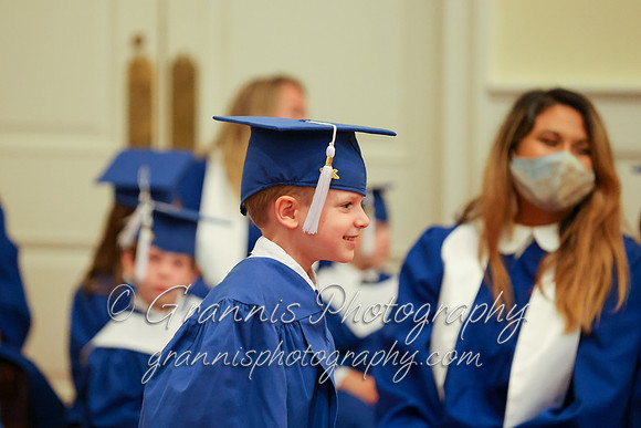 MCGRADUATION22-472