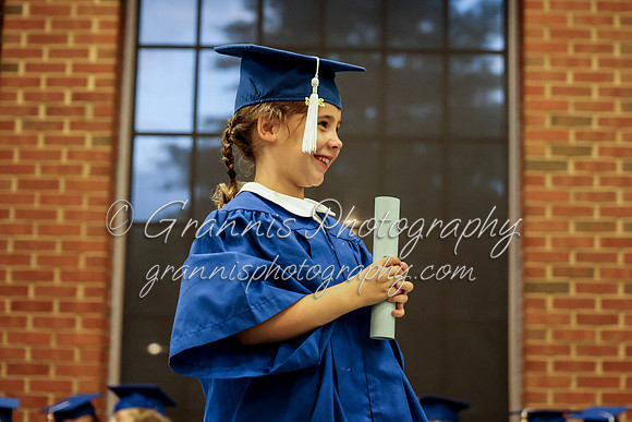 MCGRADUATION24-673