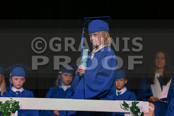 MCGRADUATION25-429