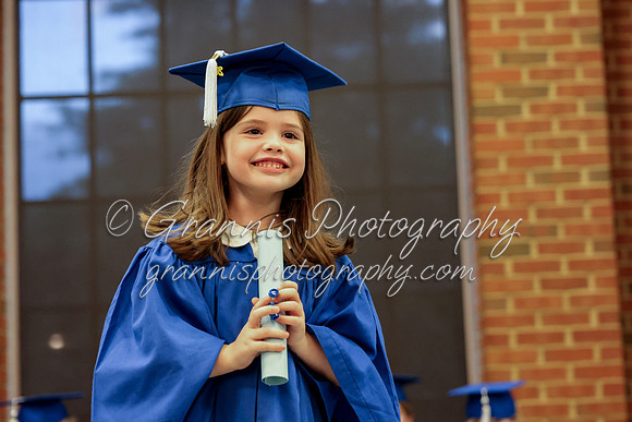 MCGRADUATION24-647