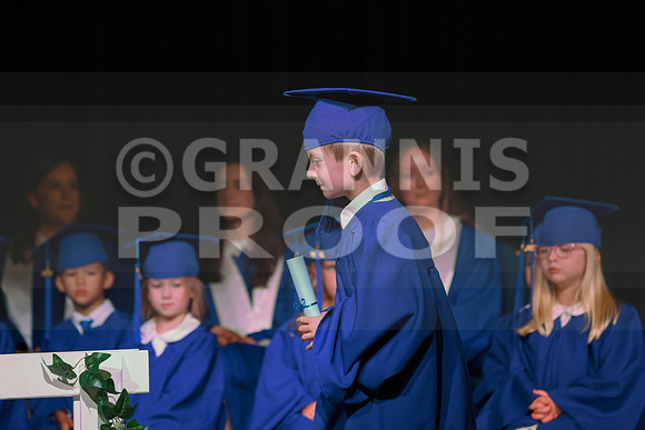 MCGRADUATION25-393