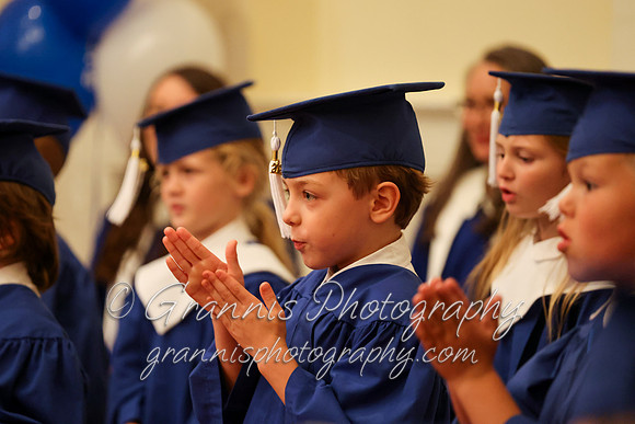 MCGRADUATION22-395