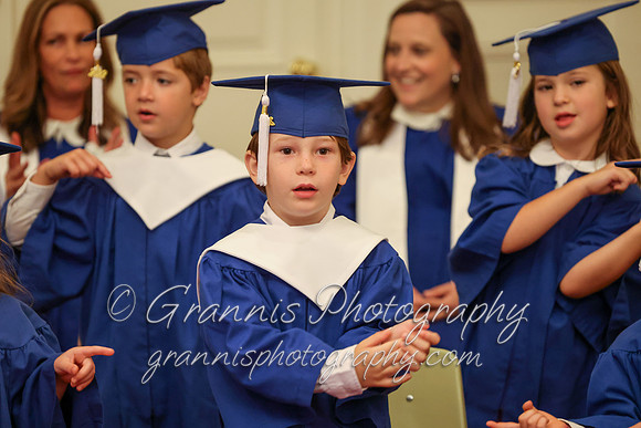 MCGRADUATION22-383