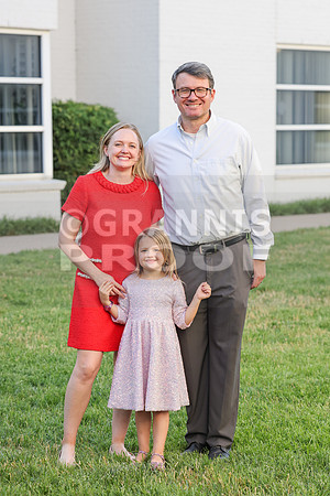 MCGRADUATION25-252