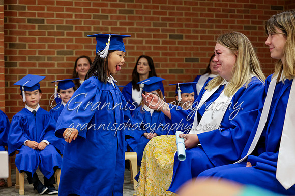 MCGRADUATION24-534