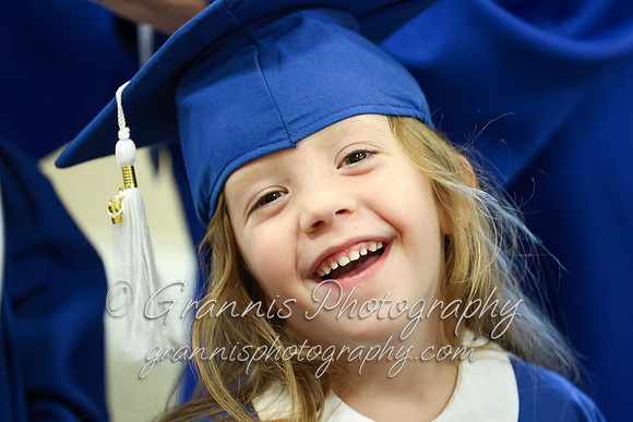 MCGRADUATION22-340