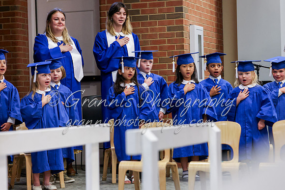 MCGRADUATION24-458