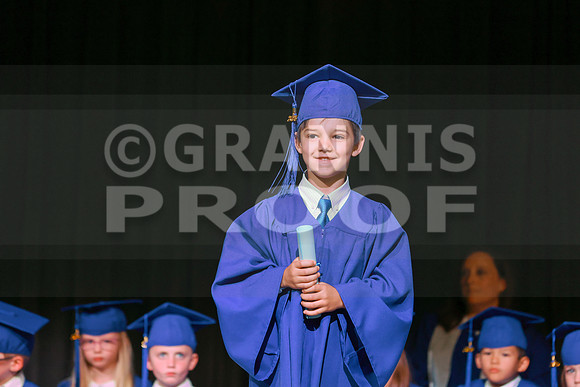 MCGRADUATION25-538