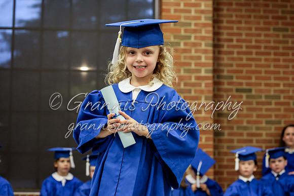 MCGRADUATION24-732