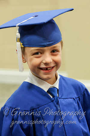 MCGRADUATION22-348