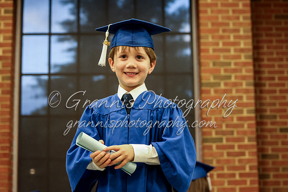 MCGRADUATION24-656