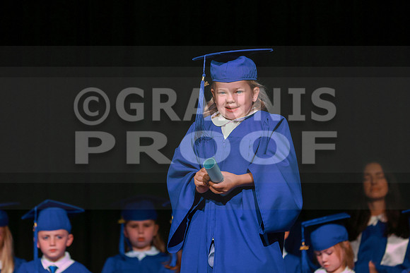 MCGRADUATION25-567
