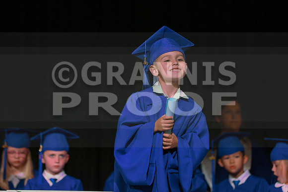 MCGRADUATION25-408