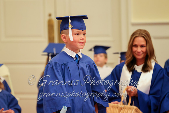MCGRADUATION22-429