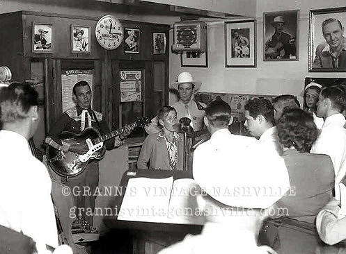 070_Ernest Tubb record store inside