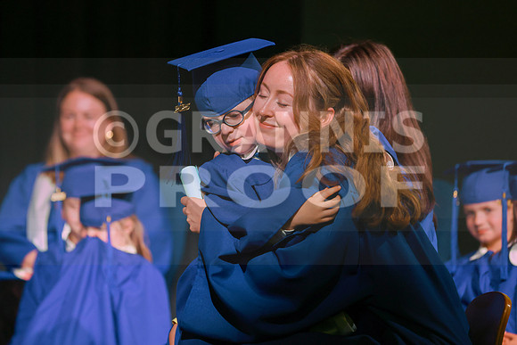 MCGRADUATION25-469