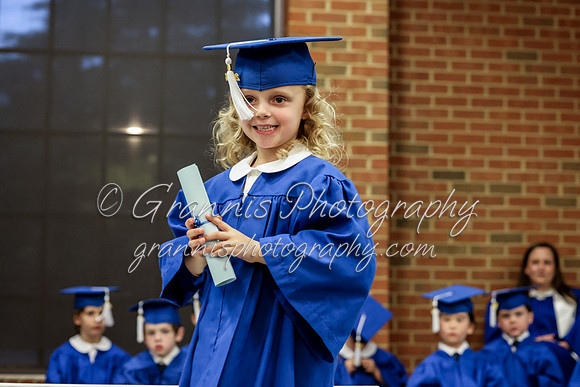 MCGRADUATION24-731