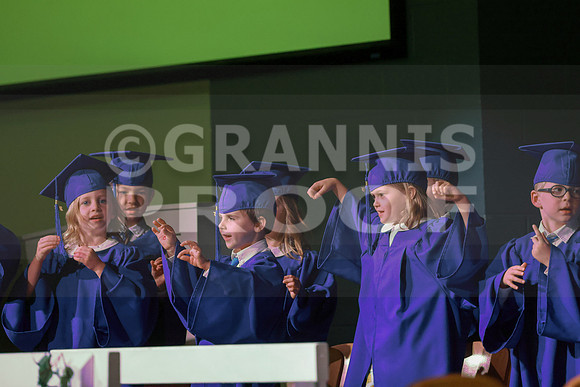 MCGRADUATION25-317