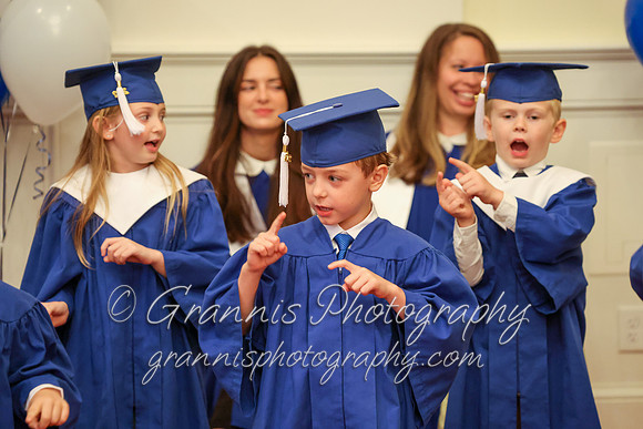 MCGRADUATION22-380