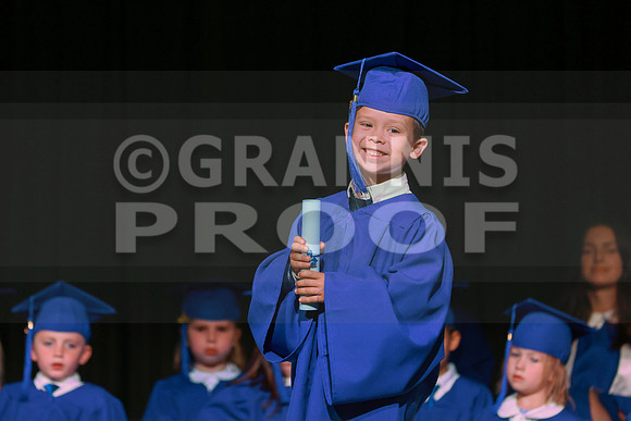 MCGRADUATION25-575