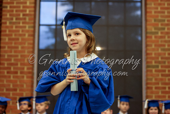 MCGRADUATION24-618
