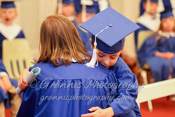 MCGRADUATION22-437