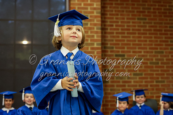 MCGRADUATION24-572