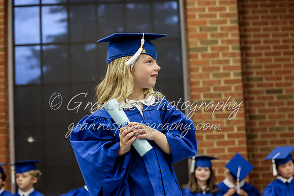 MCGRADUATION24-726