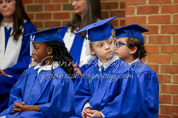 MCGRADUATION24-474