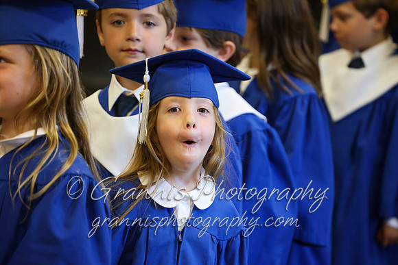 MCGRADUATION22-342