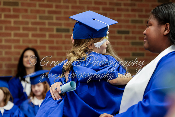 MCGRADUATION24-768