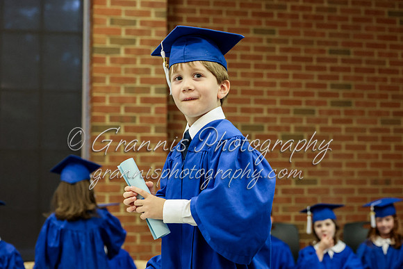 MCGRADUATION24-652