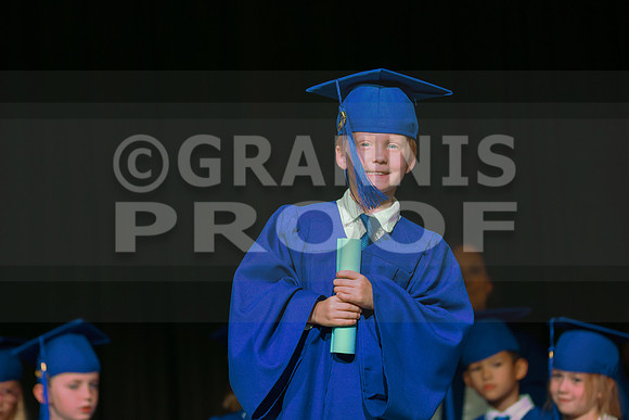 MCGRADUATION25-383