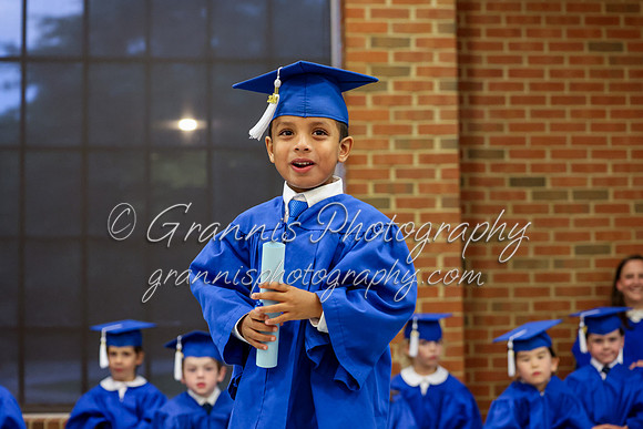 MCGRADUATION24-544