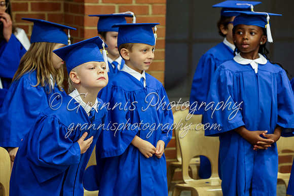MCGRADUATION24-807