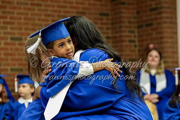 MCGRADUATION24-736