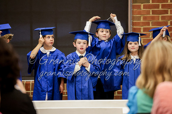 MCGRADUATION24-799