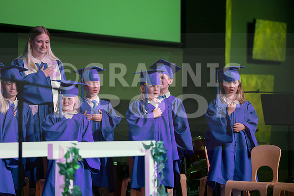 MCGRADUATION25-313