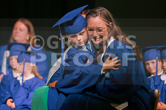 MCGRADUATION25-497