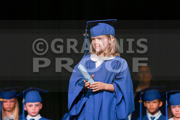 MCGRADUATION25-482