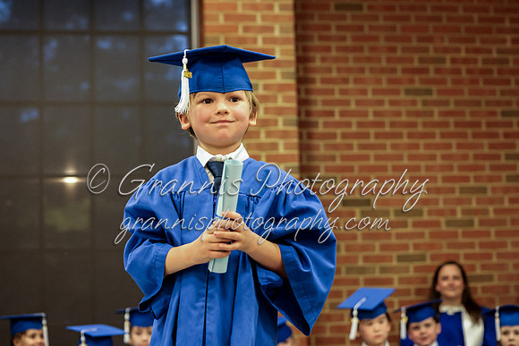 MCGRADUATION24-794