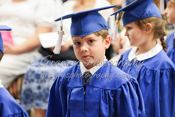 MCGRADUATION24-439
