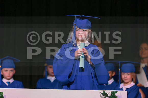 MCGRADUATION25-387