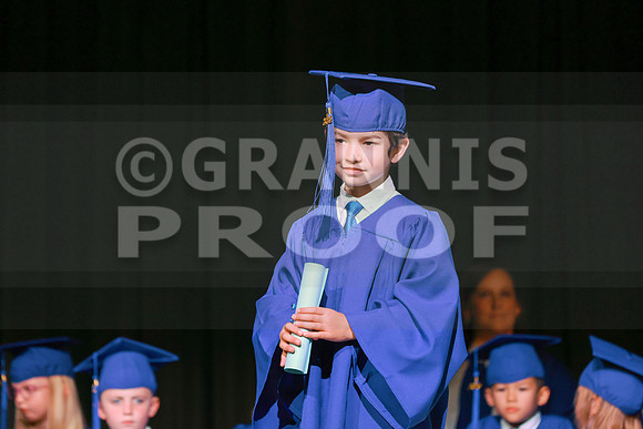 MCGRADUATION25-523