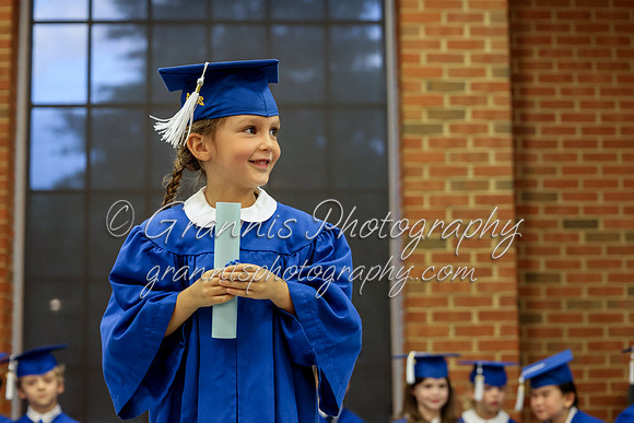 MCGRADUATION24-597