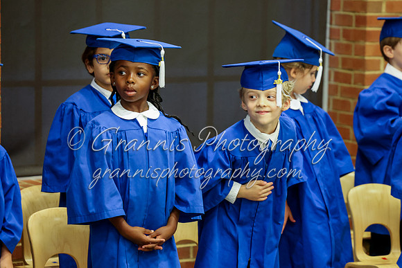 MCGRADUATION24-809