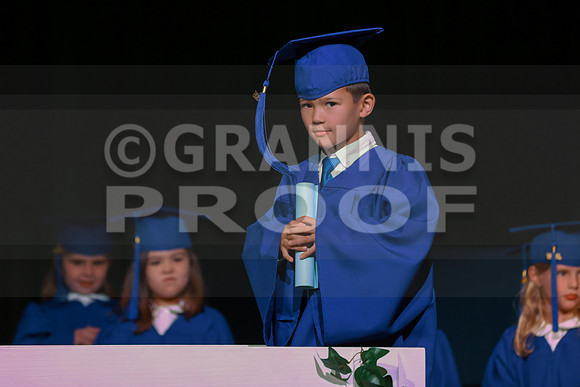 MCGRADUATION25-438